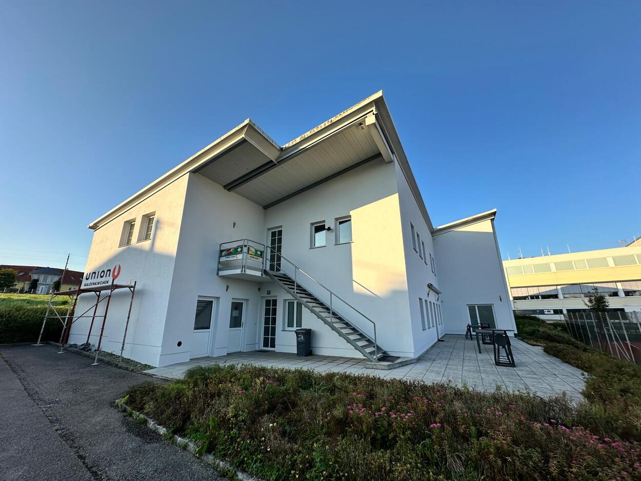 Frischer Anstrich für unser Clubheim